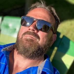 Meet your Posher, Ed